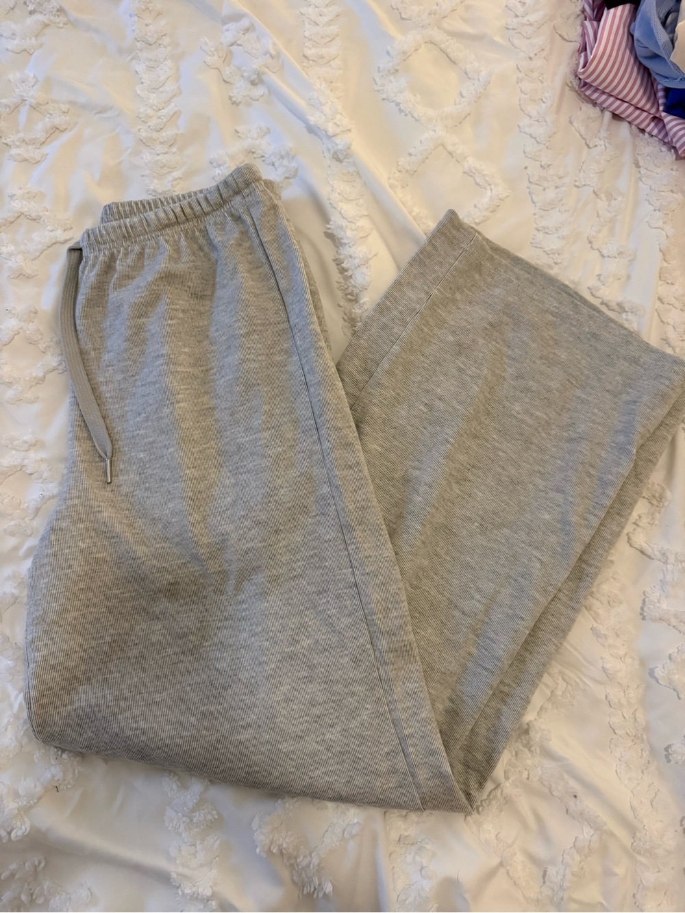 Amazon Gray Women's Sweatpants Joggers
